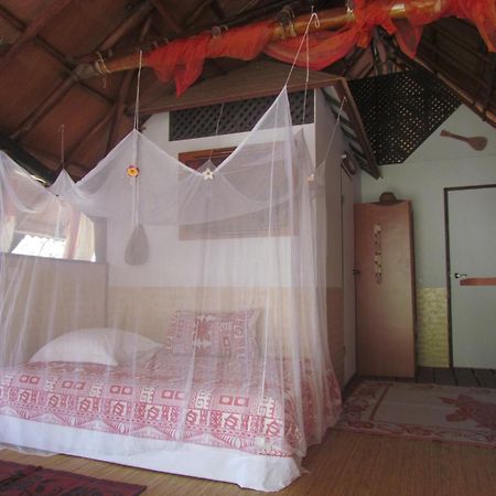 Location " La Pirogue " Maison D'Hotes A Moorea Haapiti ภายนอก รูปภาพ